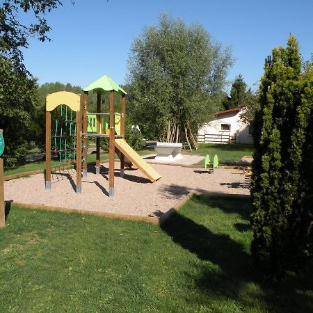 Tente Bell Au Camping Hautoreille Bannes  Exterior photo